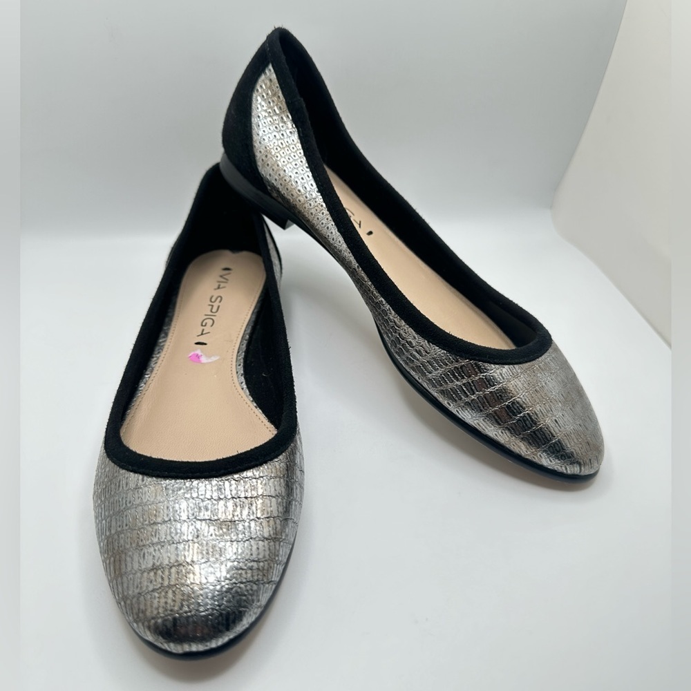 Via Spiga Demetria Black Suede & Metallic Silver Ballet Flats Women’s Sz 5